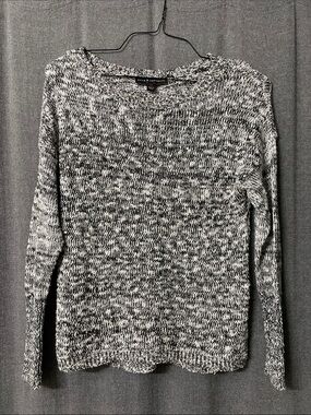 Rock & Republic Black & White Marled With Silver Sequins Scoopneck Sweater
